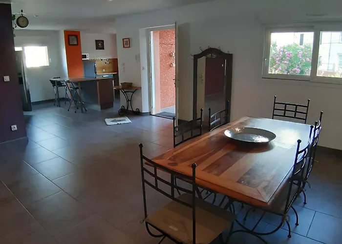 Blue Maldives Bed and Breakfast *